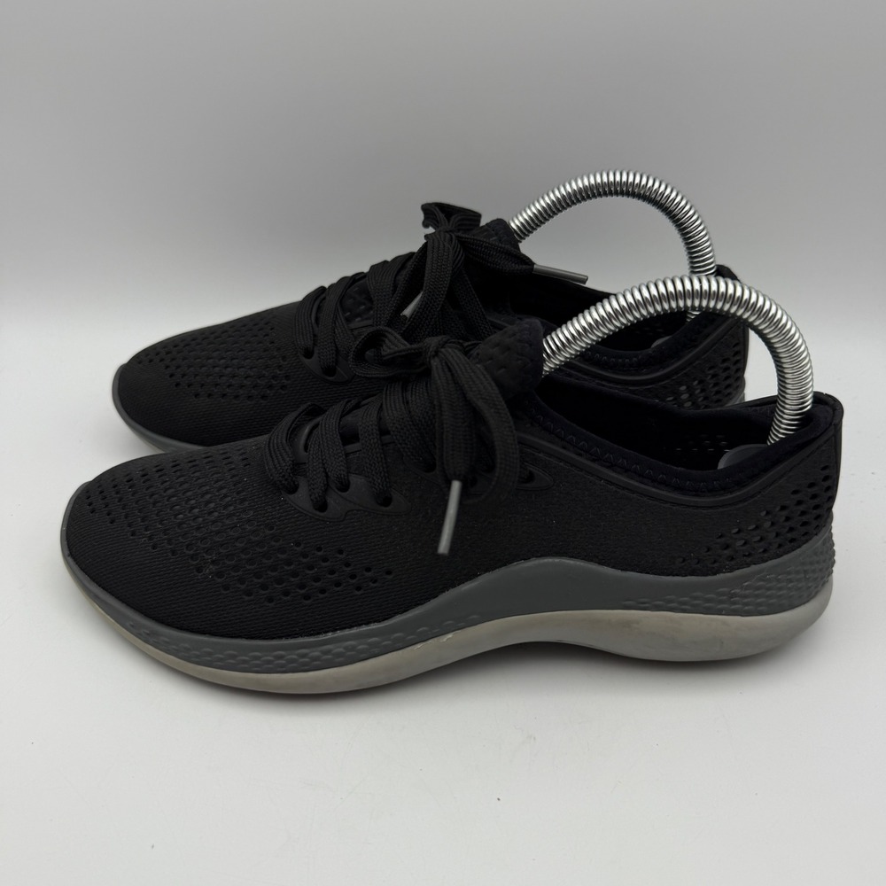 Crocs LiteRide Pacer Sneakers Lightweight Comfort Walking Shoes Black‎ W7